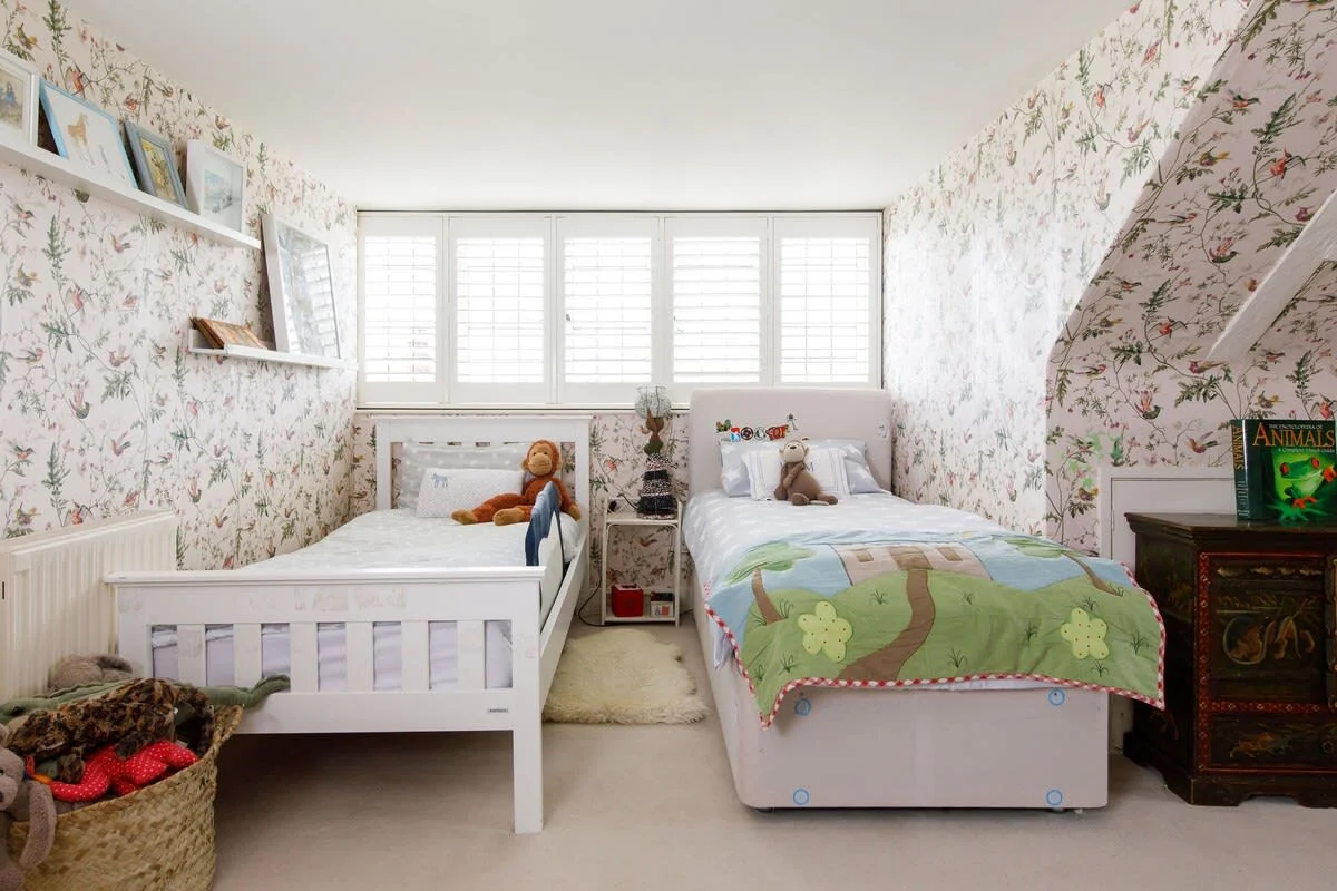 The main house sleeps up to 6 children.