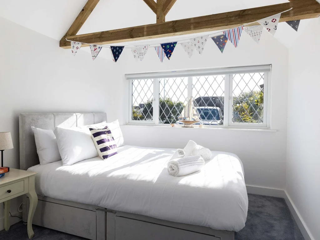 Coastal Family Retreat Nr Beach and Village