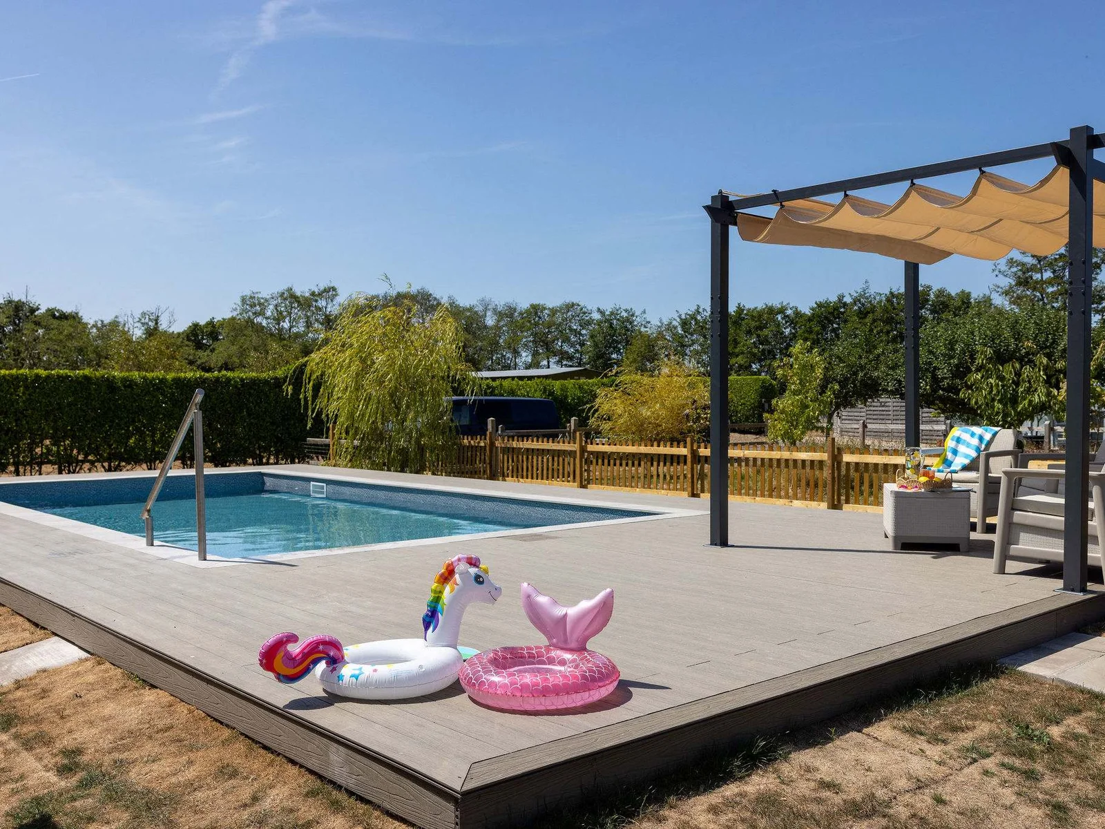 Book your own private pool time! Three hour booking slots are £75 (9-12 noon or 3-6pm).