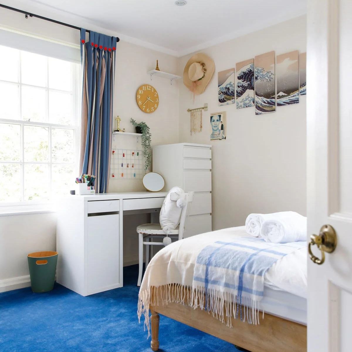 Another double rooms, with large sash windows and exposed beams.