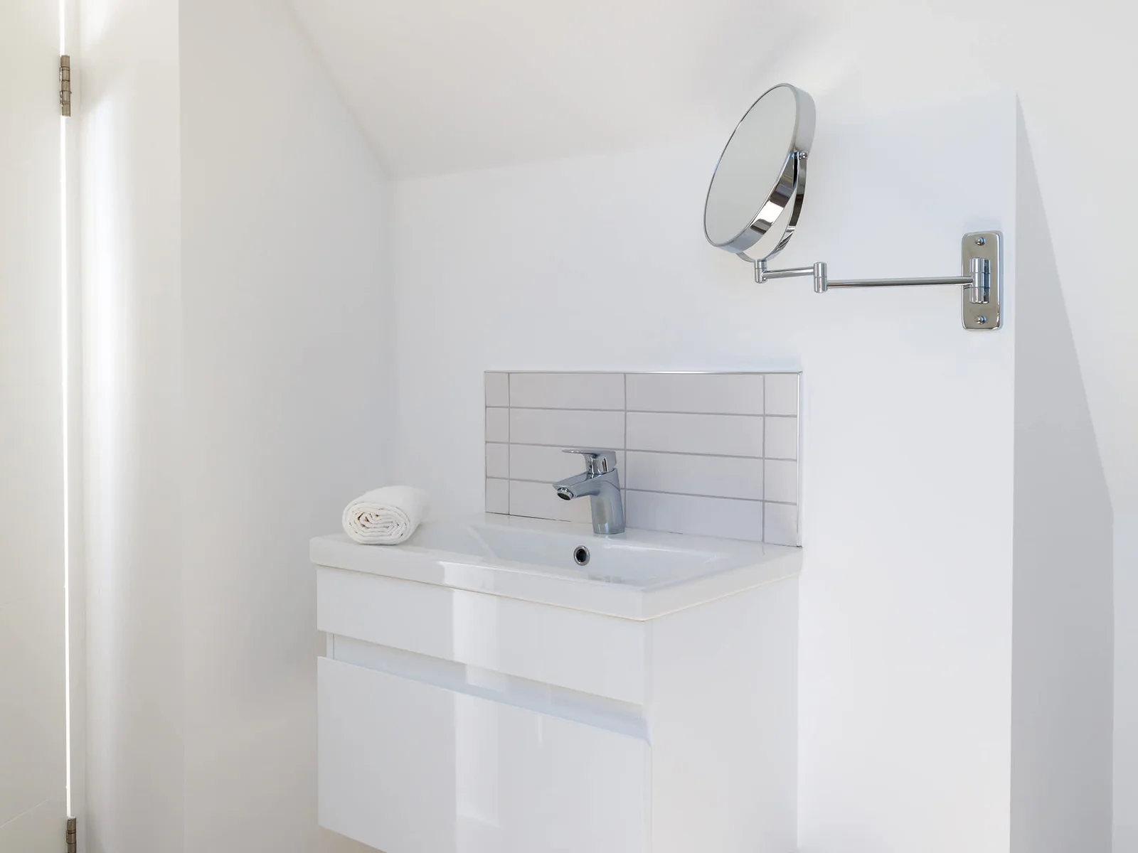 The make-up mirror is there for the ladies