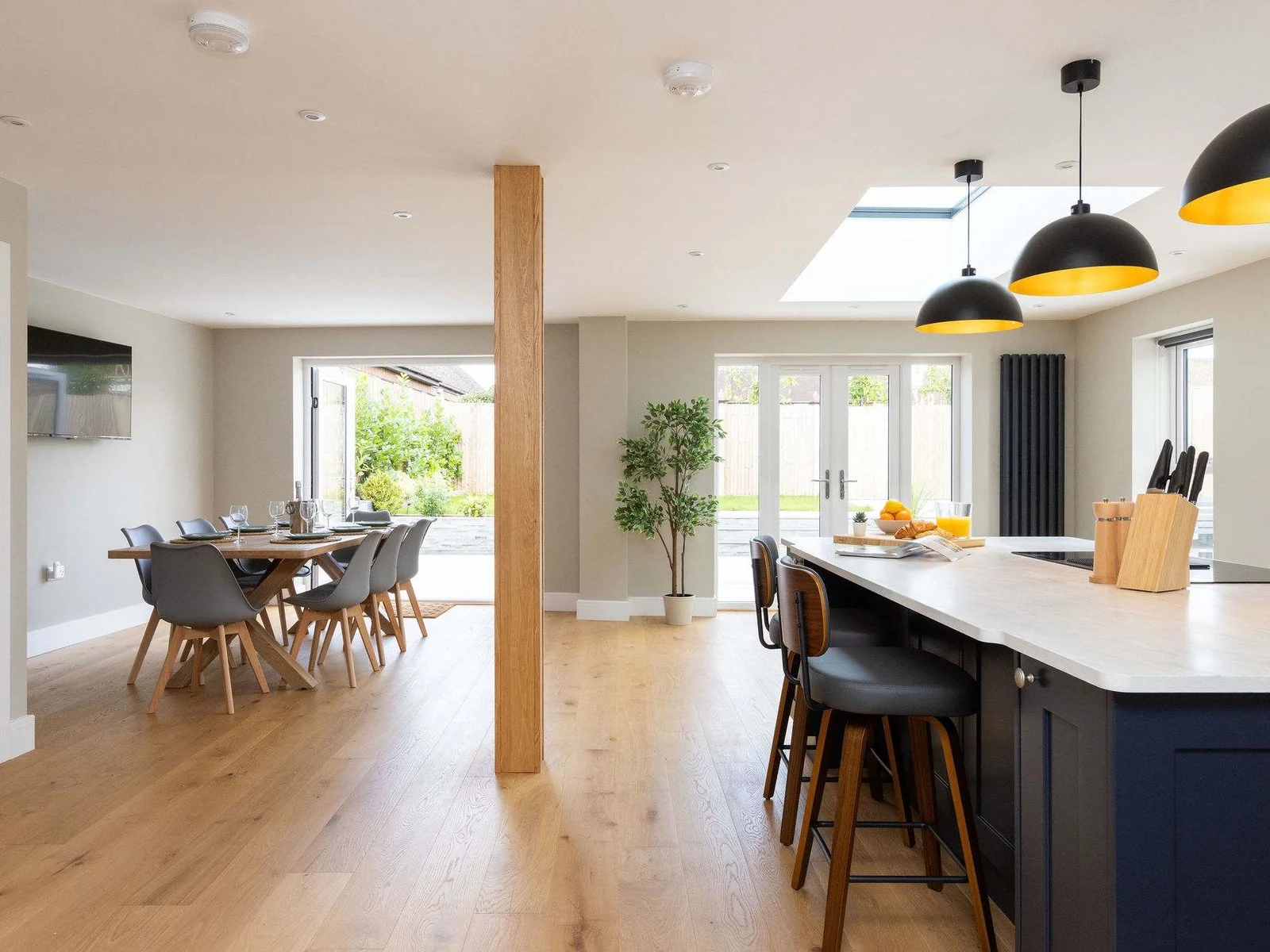 Enjoy meals with lovely garden views or dine alfresco outside.