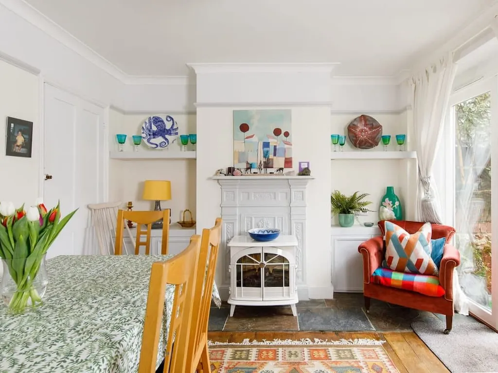 Beautiful Georgian Home in Heart of City