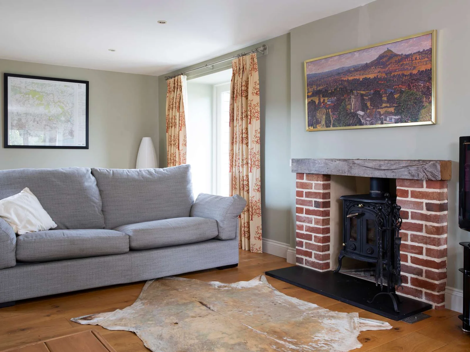 Imagine the fire roaring and a Christmas movie on with a nice cuppa!