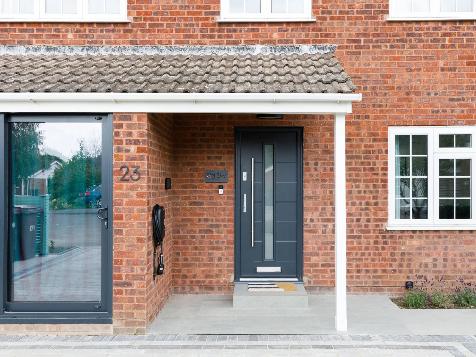 Bright, inviting entrance for a relaxing stay