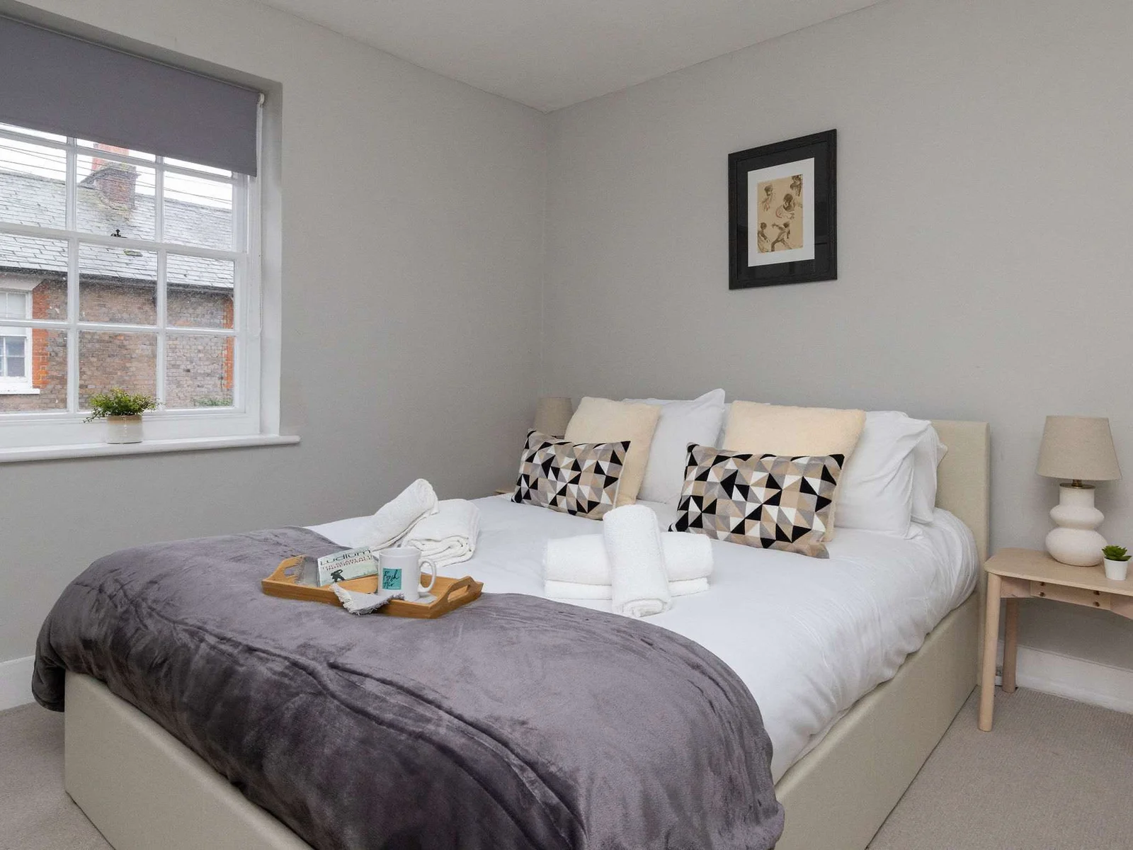 Another king bedroom with quality linen to ensure a great nights rest!