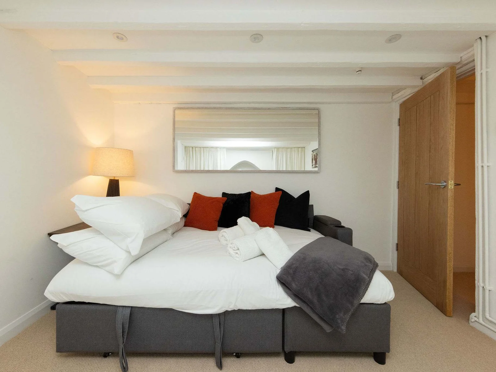 With a sofa bed and TV, it’s perfect for movie nights, teens wanting their own space, or an extra bedroom.
