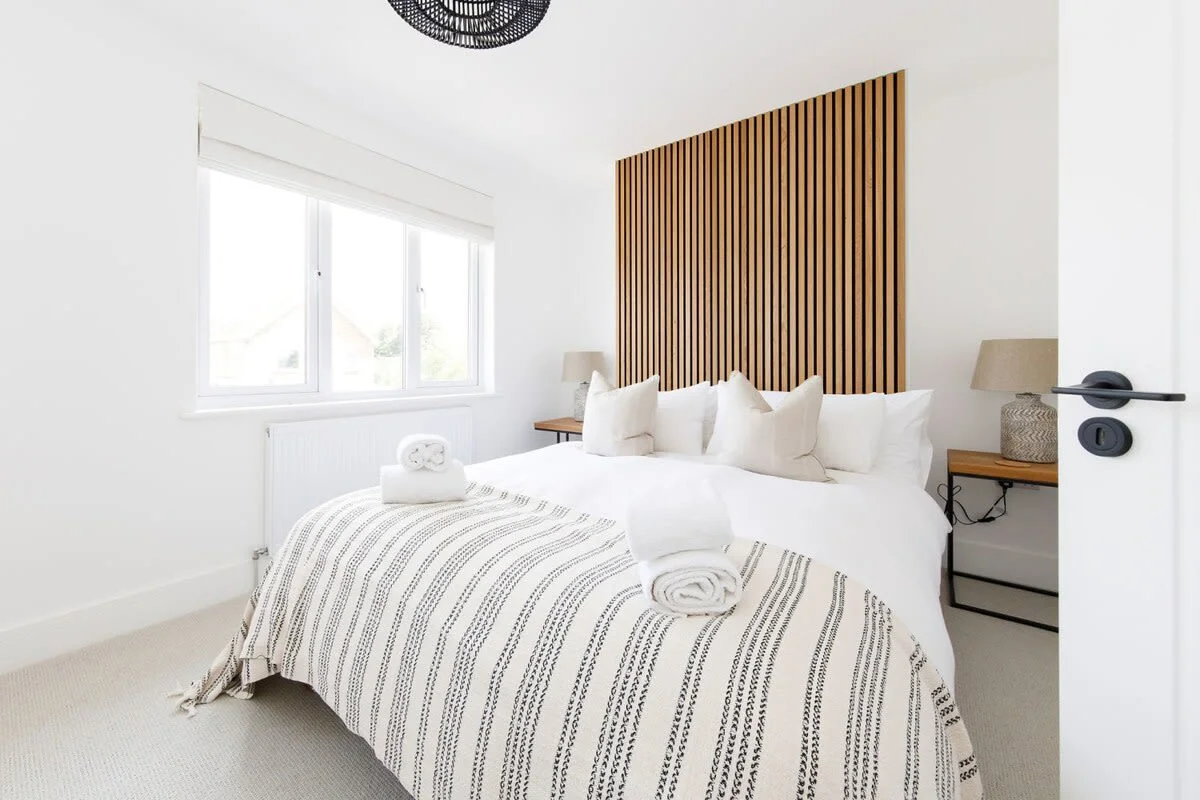 Retreat and relax in style at this beautifully decorated home in Chichester.