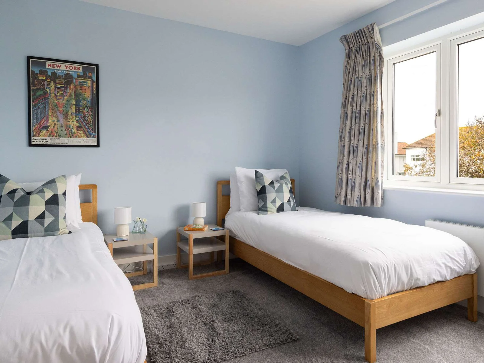 A calm twin room, perfect for children or friends