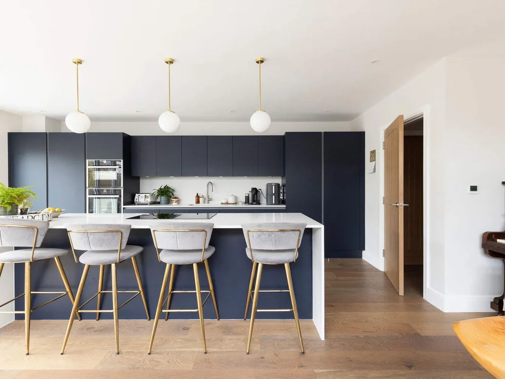 Luxury Chichester Home for 12