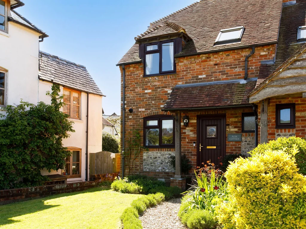 Cosy Cottage in Heart of South Downs