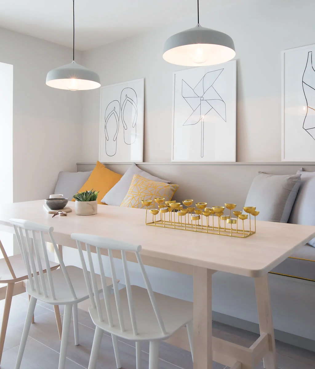 The dining table comfortably seats 8.