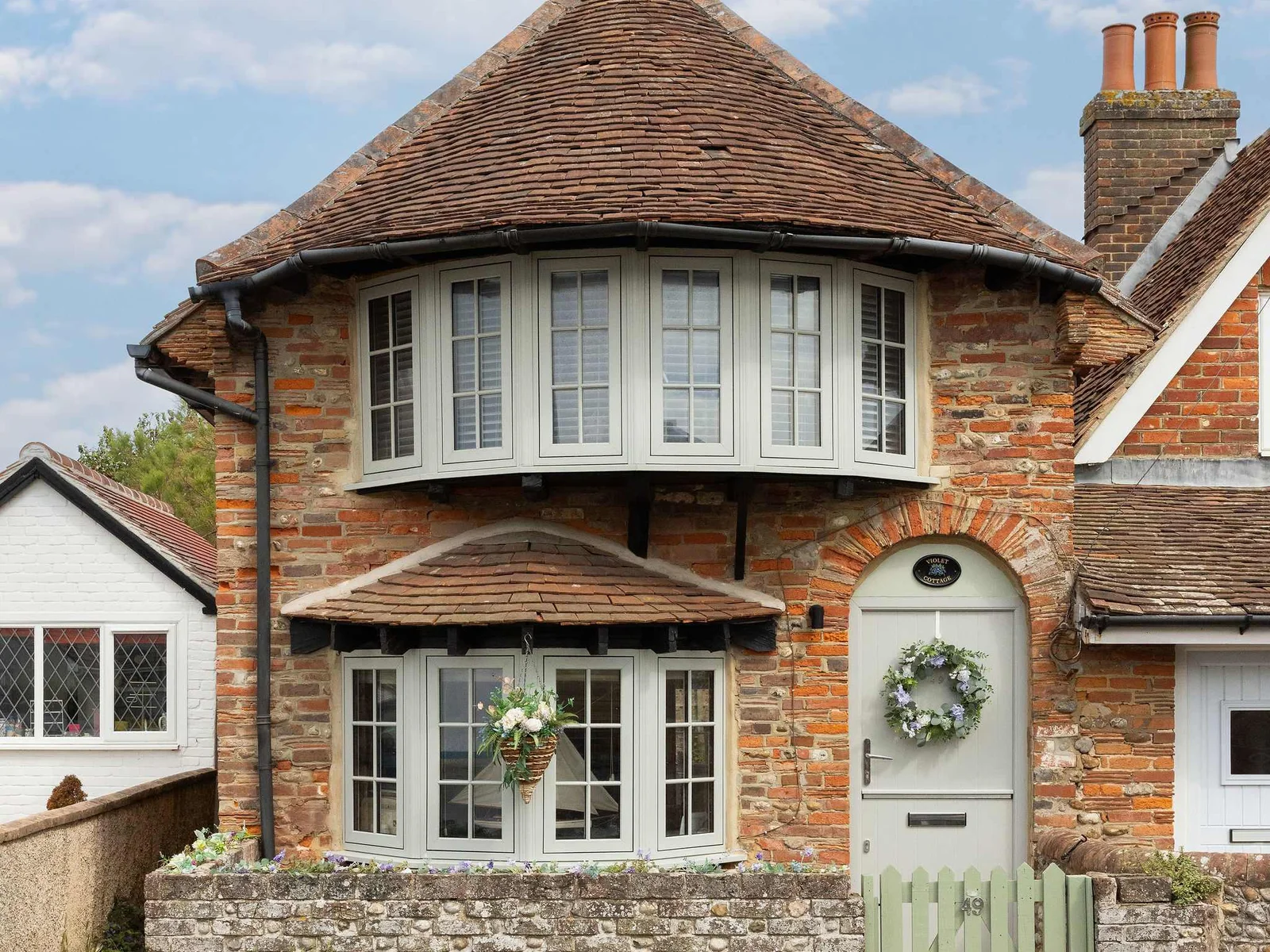 Welcome to Violet Cottage, a cottage nestled in the heart of East Wittering.