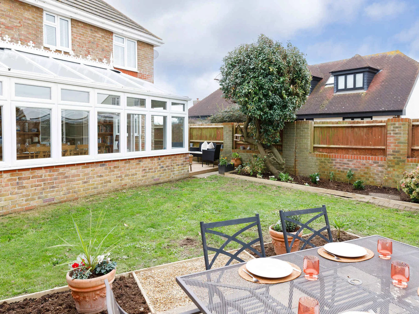 There is garden furniture to enjoy alfresco dining and summer BBQs.
