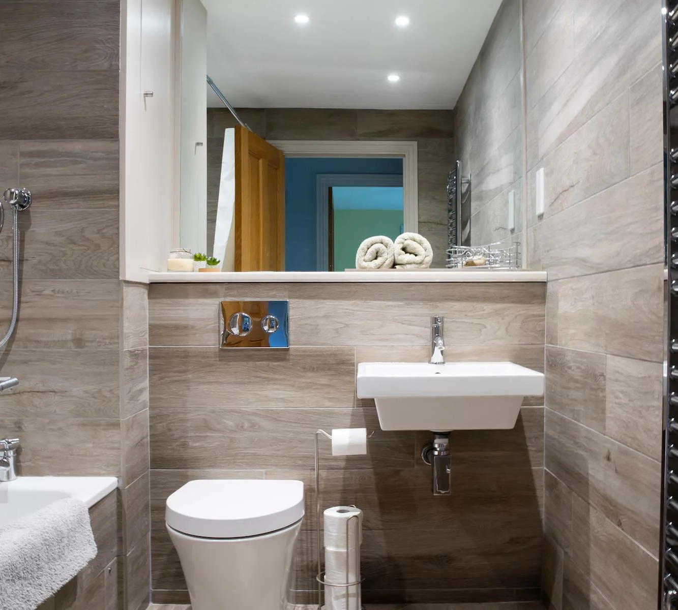 Modern family bathroom