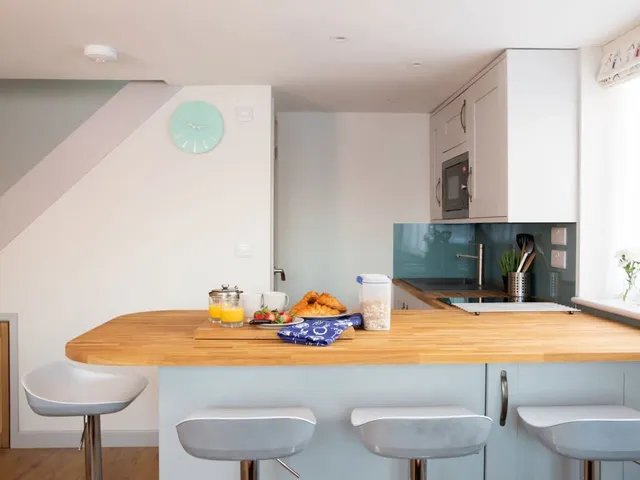 Stylish & cosy annexe in pretty sailing village