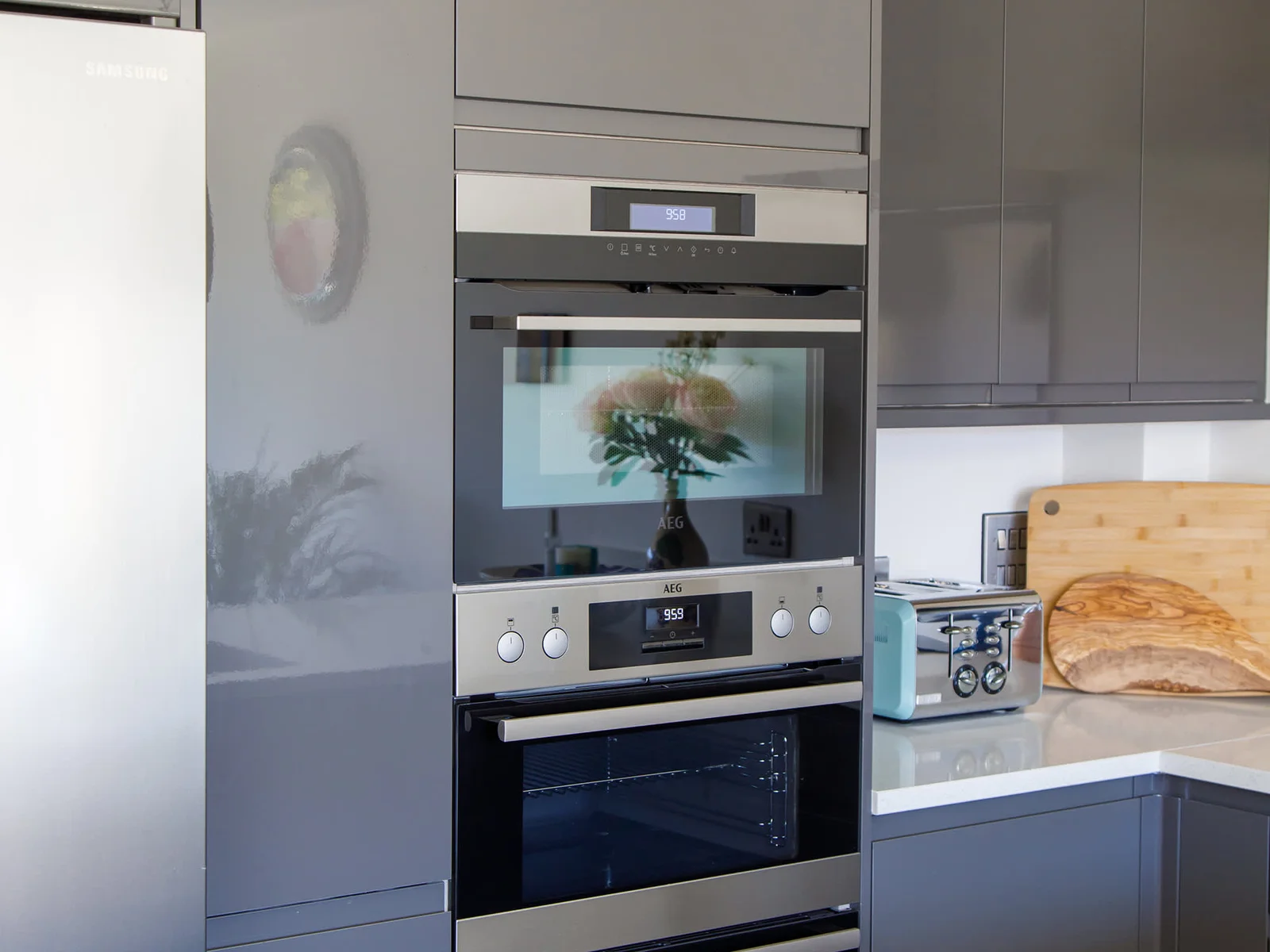 With a double oven and microwave, you've got plenty of room to cook up a storm for friends and family.