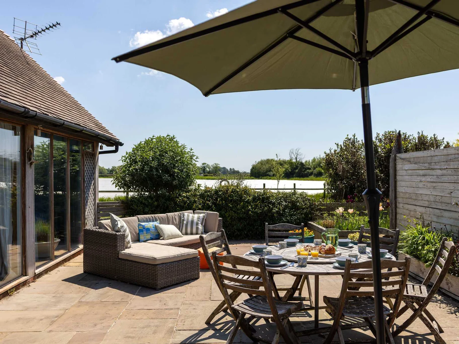 Your perfect outdoor escape.