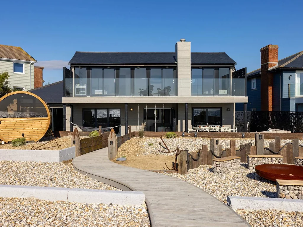 Luxury Seaside Retreat with Indoor Pool & Sauna