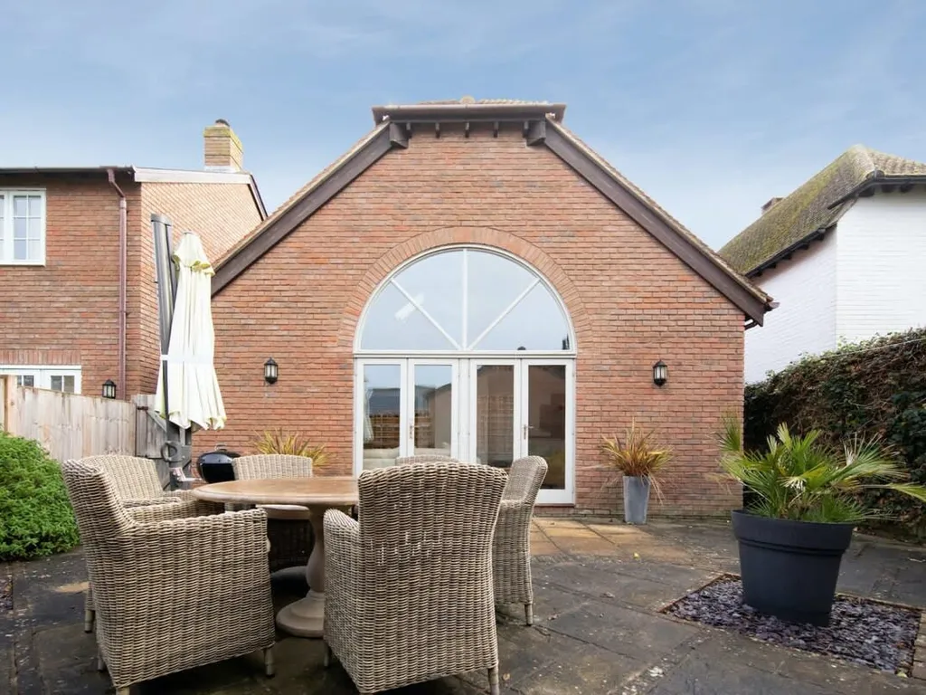 West Wittering Beach House for 6