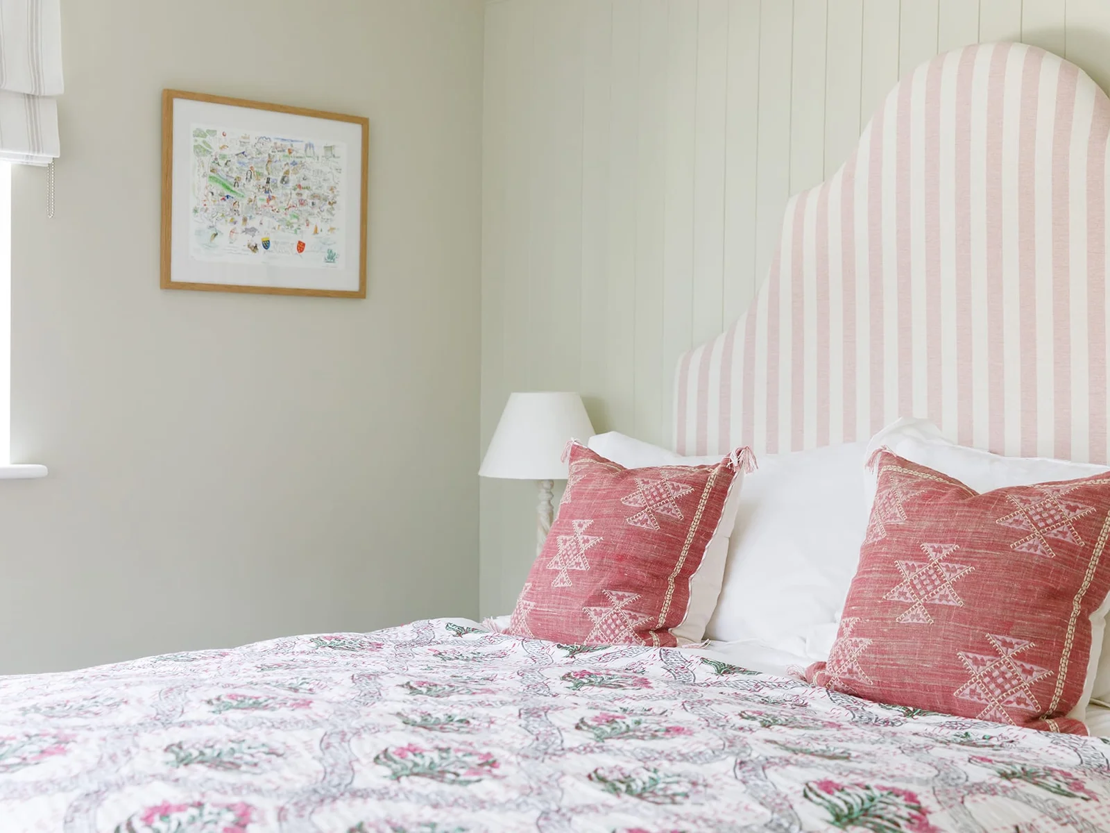 Comfy pillows and finest Egyptian cotton bedding can be found in all our bedrooms.