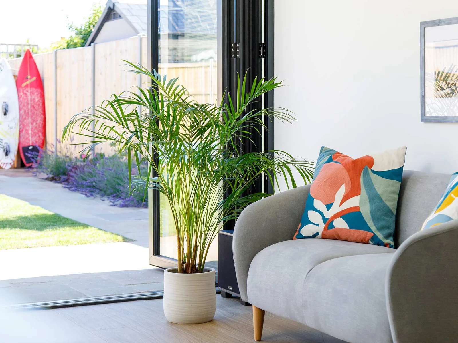 Open the bi-fold doors and let in the sea breeze.