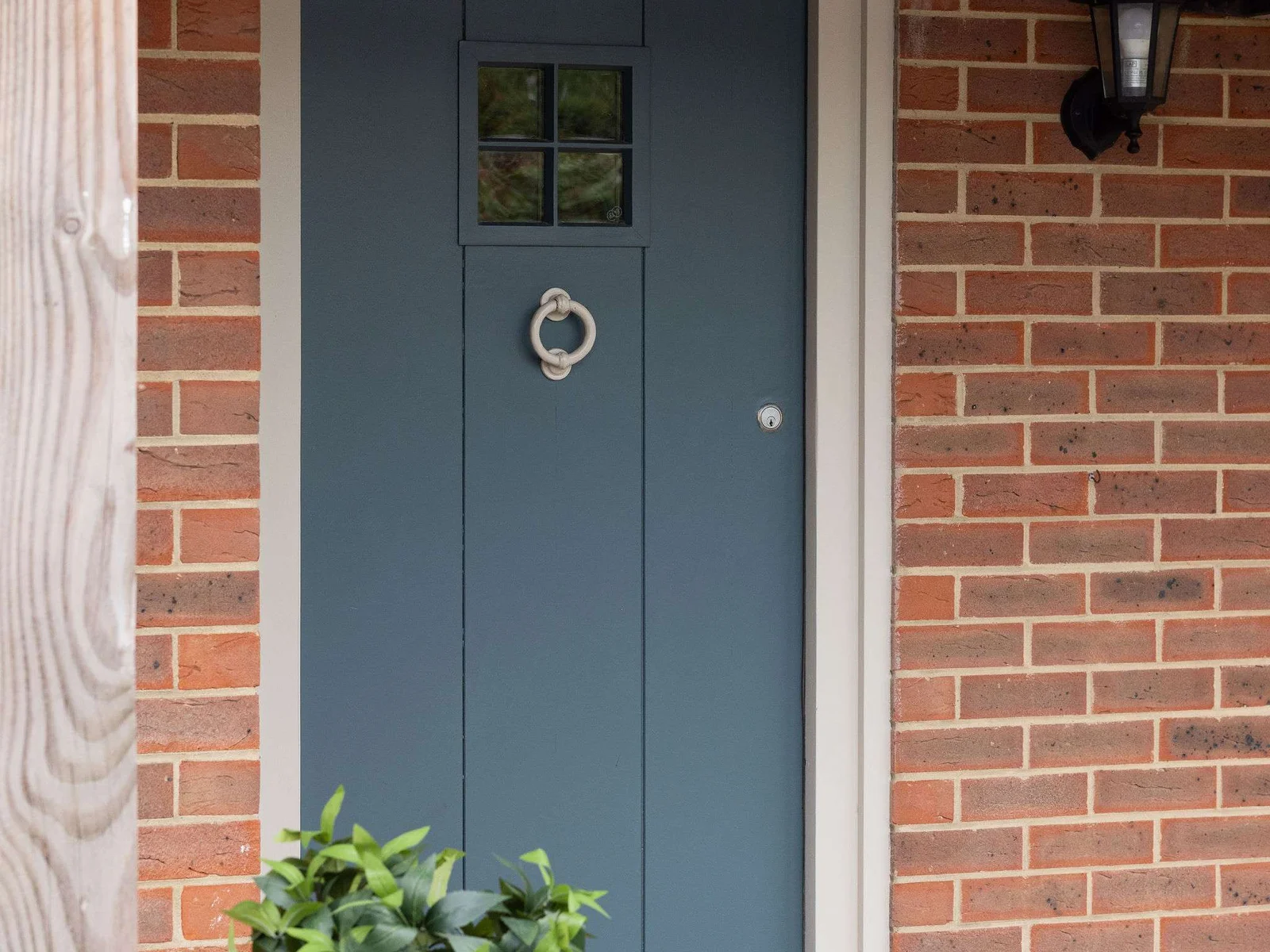 A welcoming front entrance with a smart country-home feel — the perfect start to your stay at Seaview.