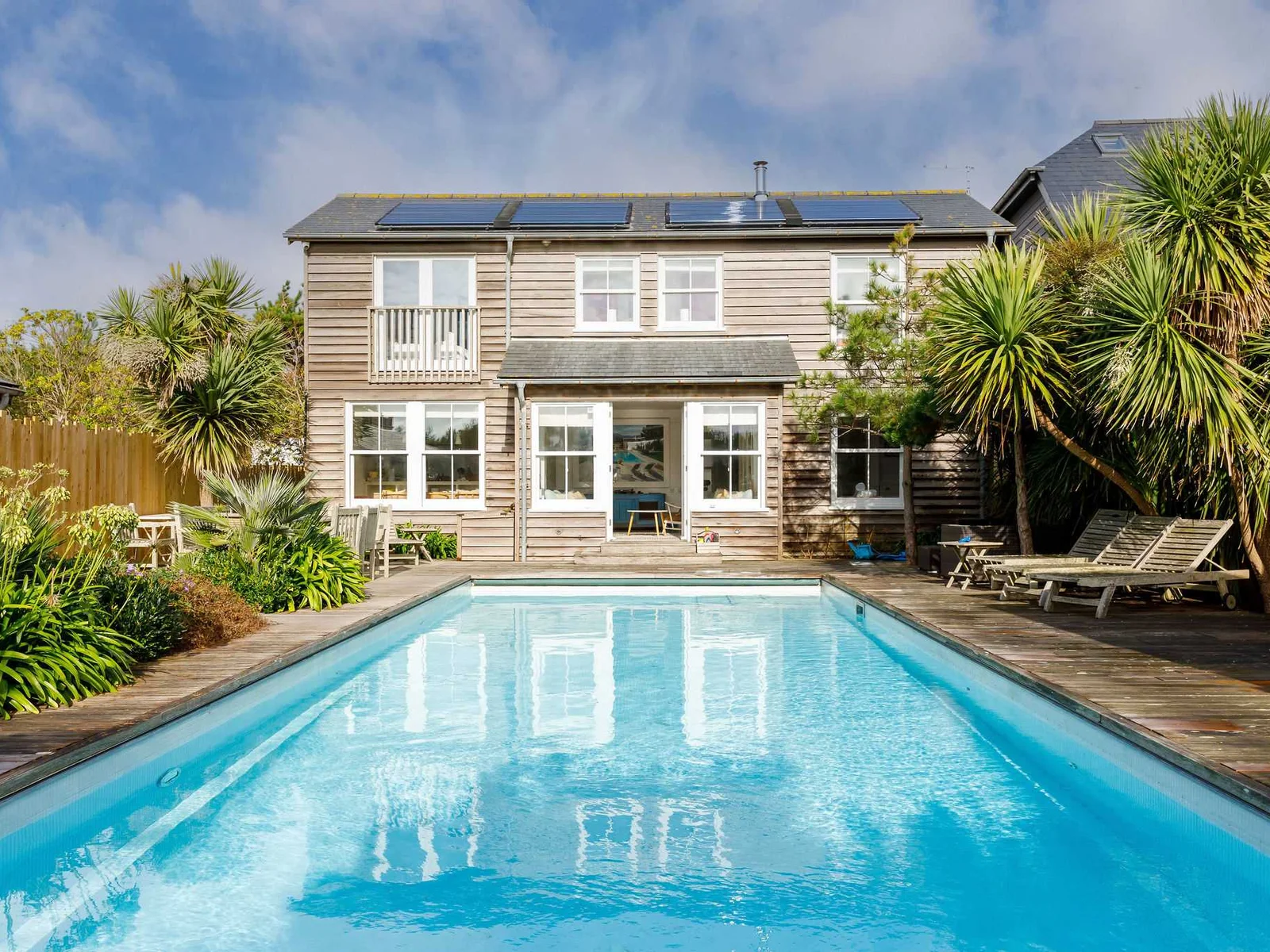 Beachfront House w Pool & Steam