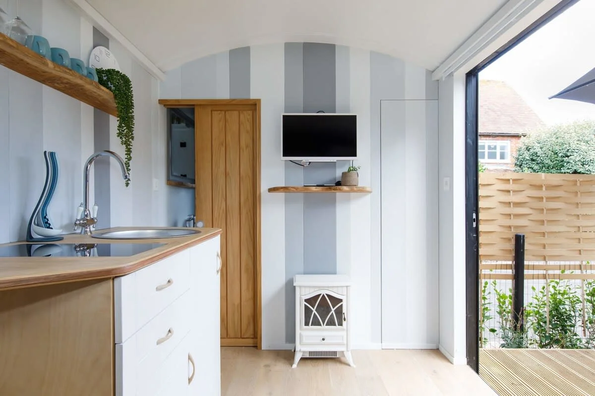 Complete with wood burner and Smart TV for cosy evenings!