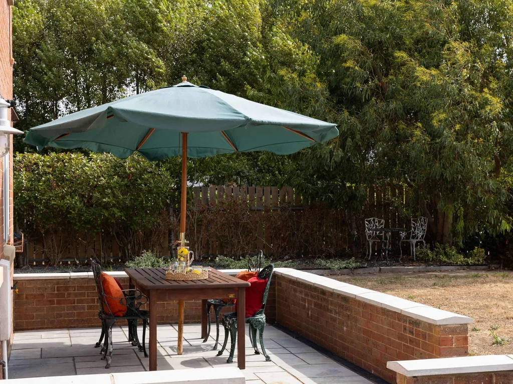 Spacious Sidlesham Country Home near Witterings