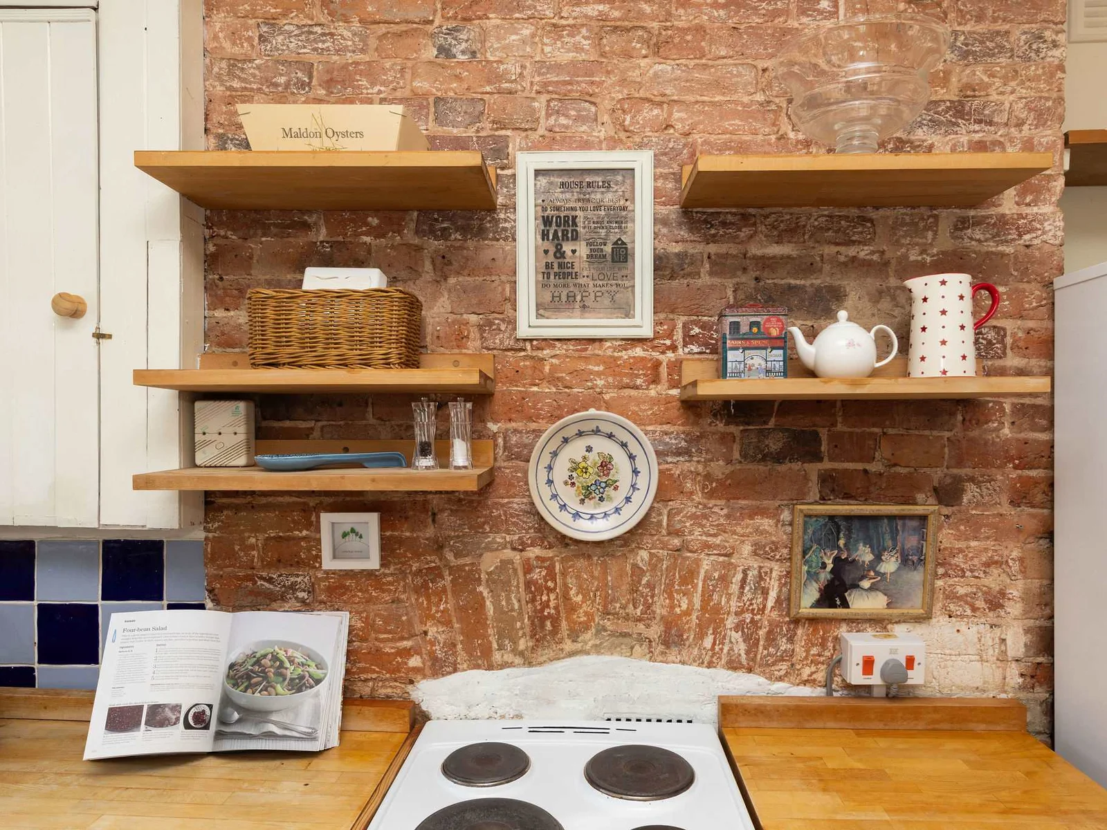 Everything you need is within reach on this kitchen.