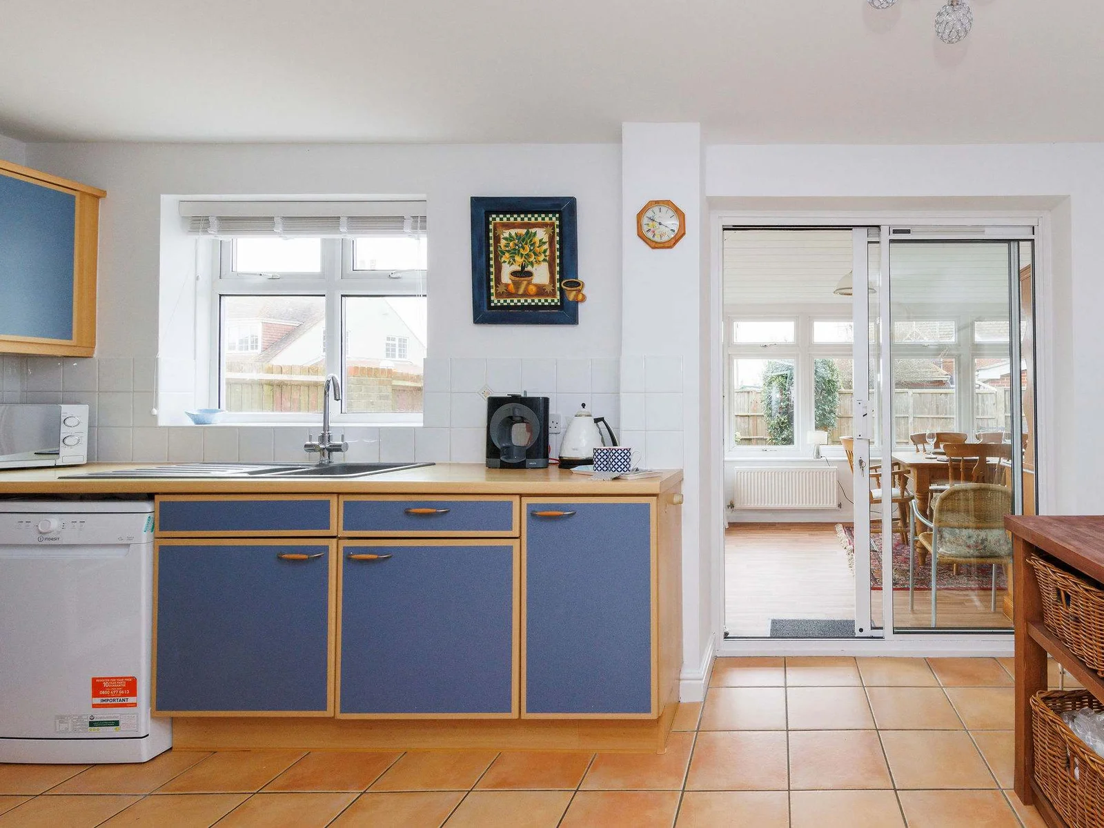 The kitchen has a dishwasher, filter coffee maker, kettle, toaster and microwave, making mealtimes a breeze.