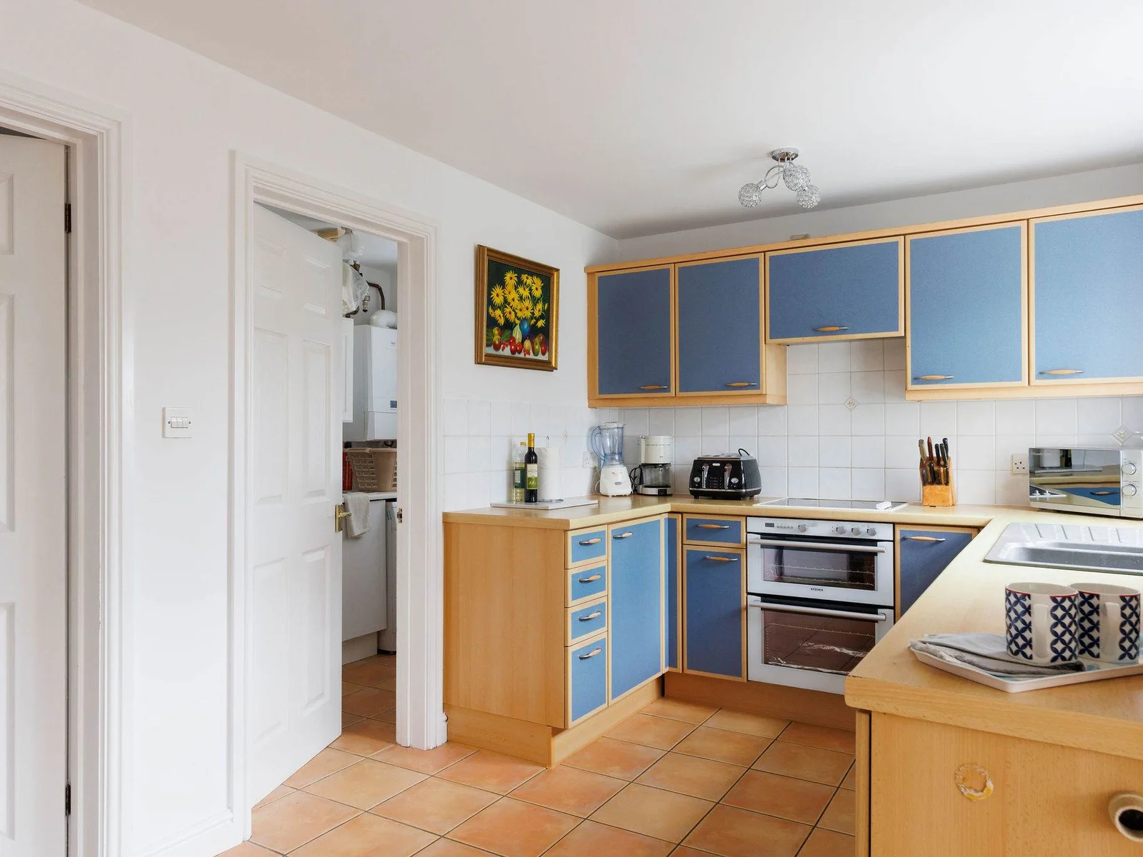 The kitchen is sure to be the hub of the home, preparing breakfast before a day exploring this beautiful area or feeding hungry children after a day at the beach.