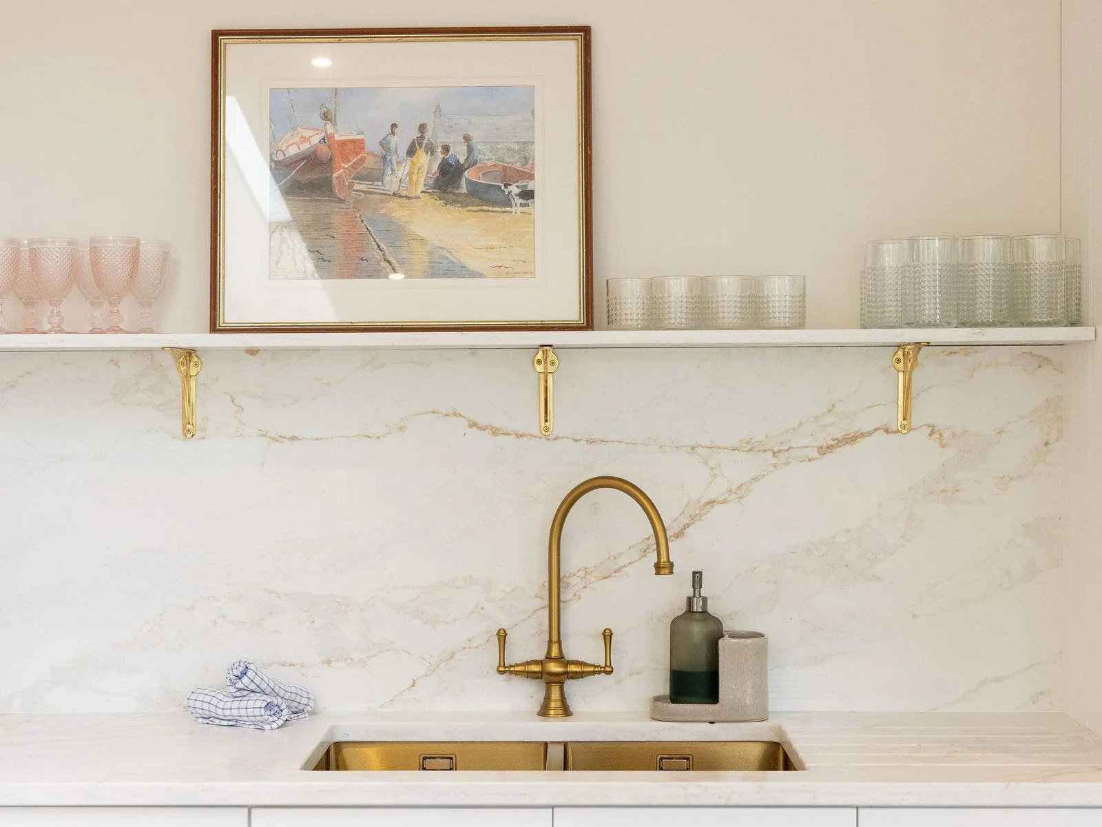 A touch of elegance in every detail.