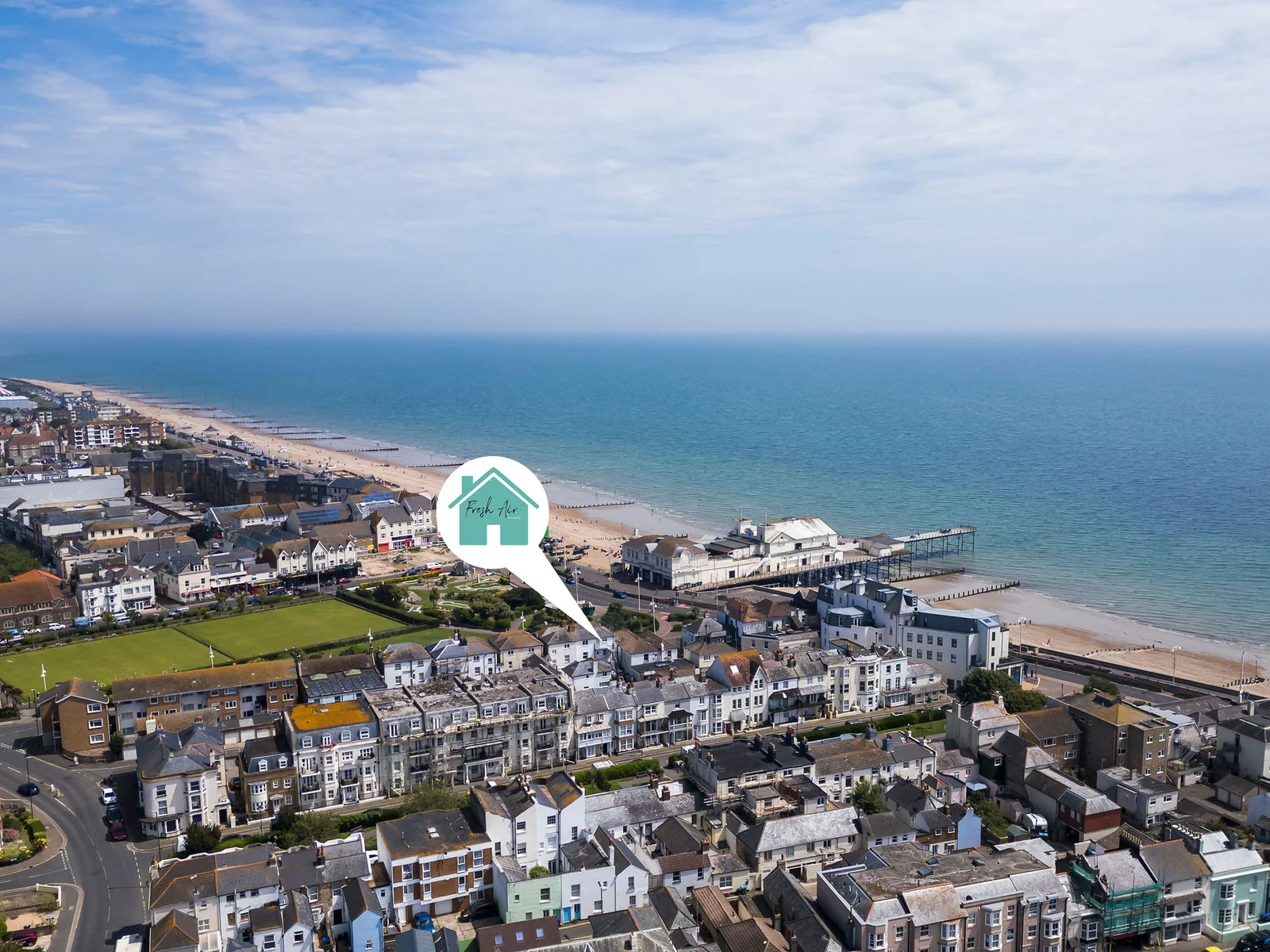 This two-bedroom apartment in Bognor Regis offers sea views and is just steps away from the beach
