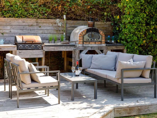 Family Seaside Retreat / 5 min to Beach