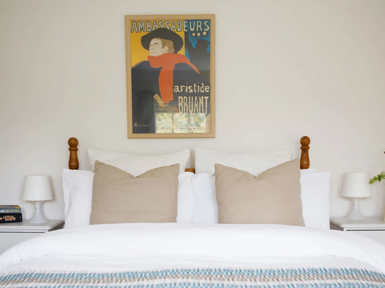Quay or Countryside views? Our 2 king rooms offer one or the other