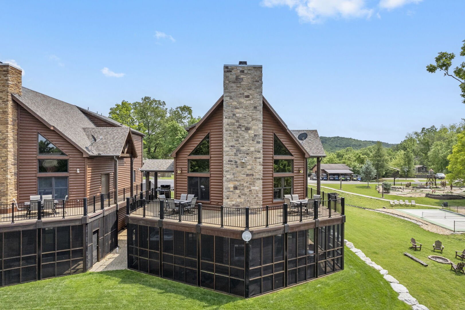 Chalets Lodge #6 The Big Buck