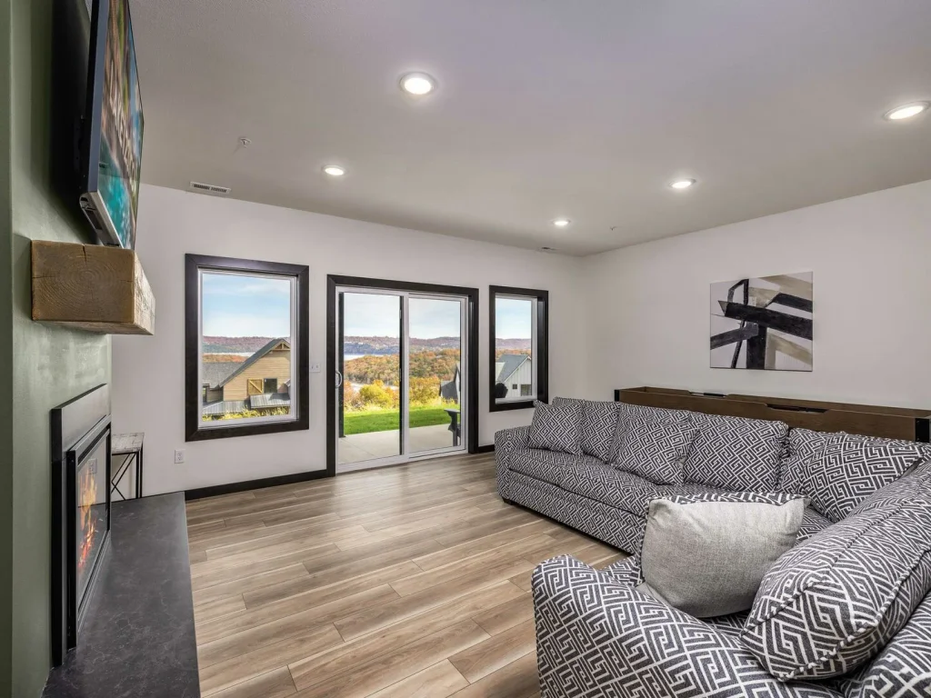 Lakeside Luxury: Where Fun Meets Modern Living