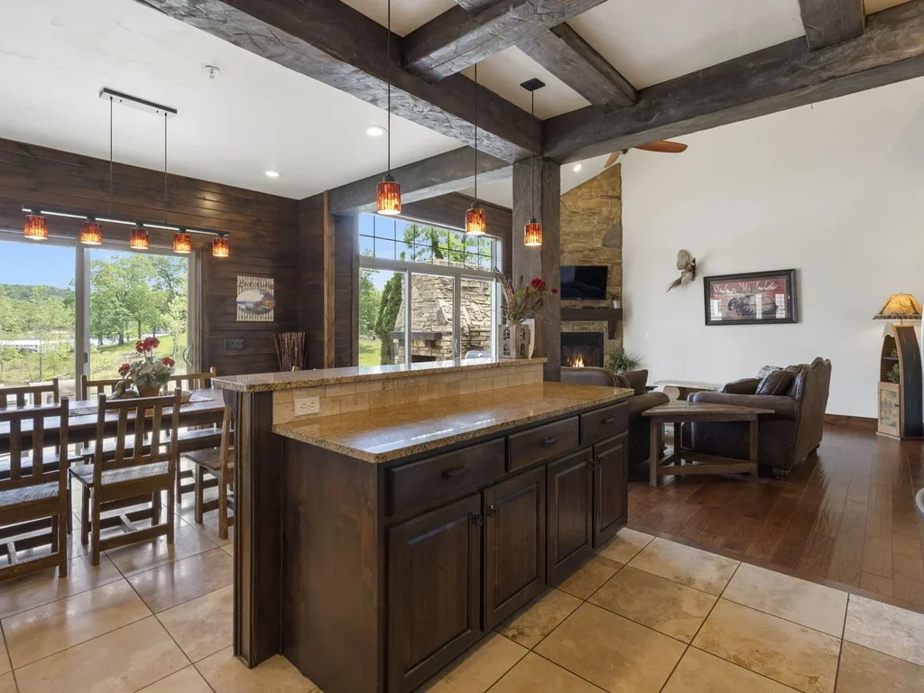 Scenic Acres Home by the Lake