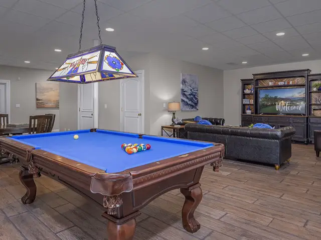 The Bella Vista Estate