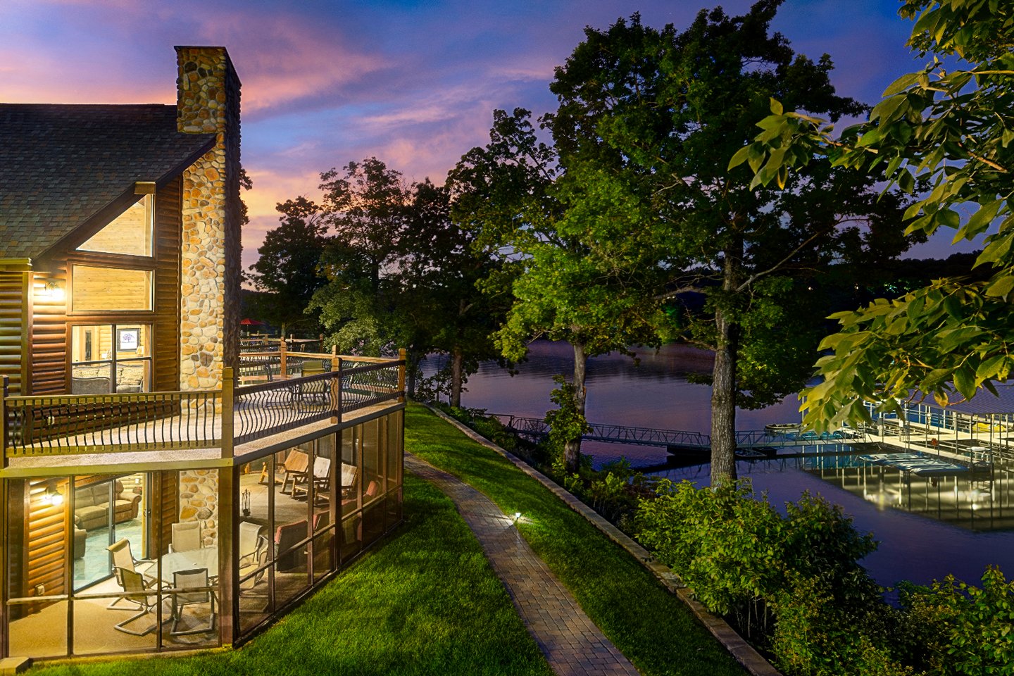 Chalets Lodge #3 The Black Bear