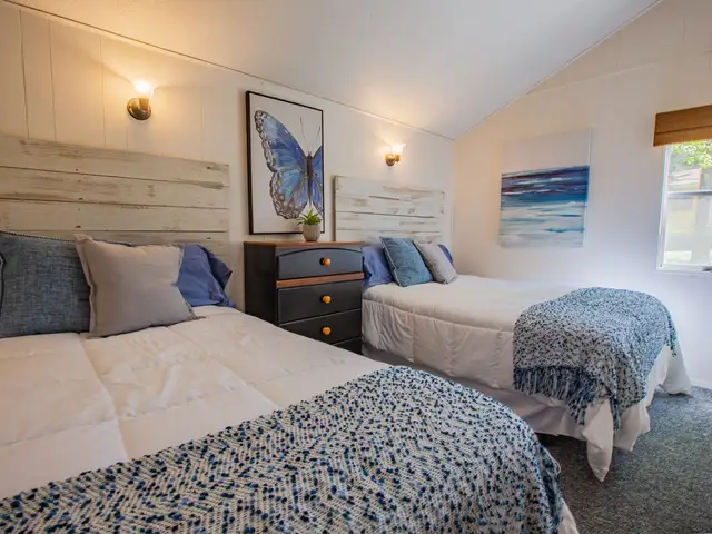 Golden Arrow Cabin #14