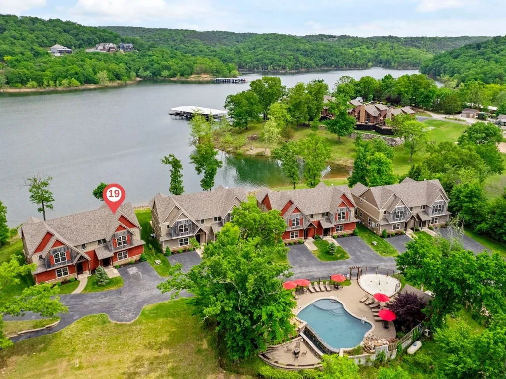 Rustic Home by the Water