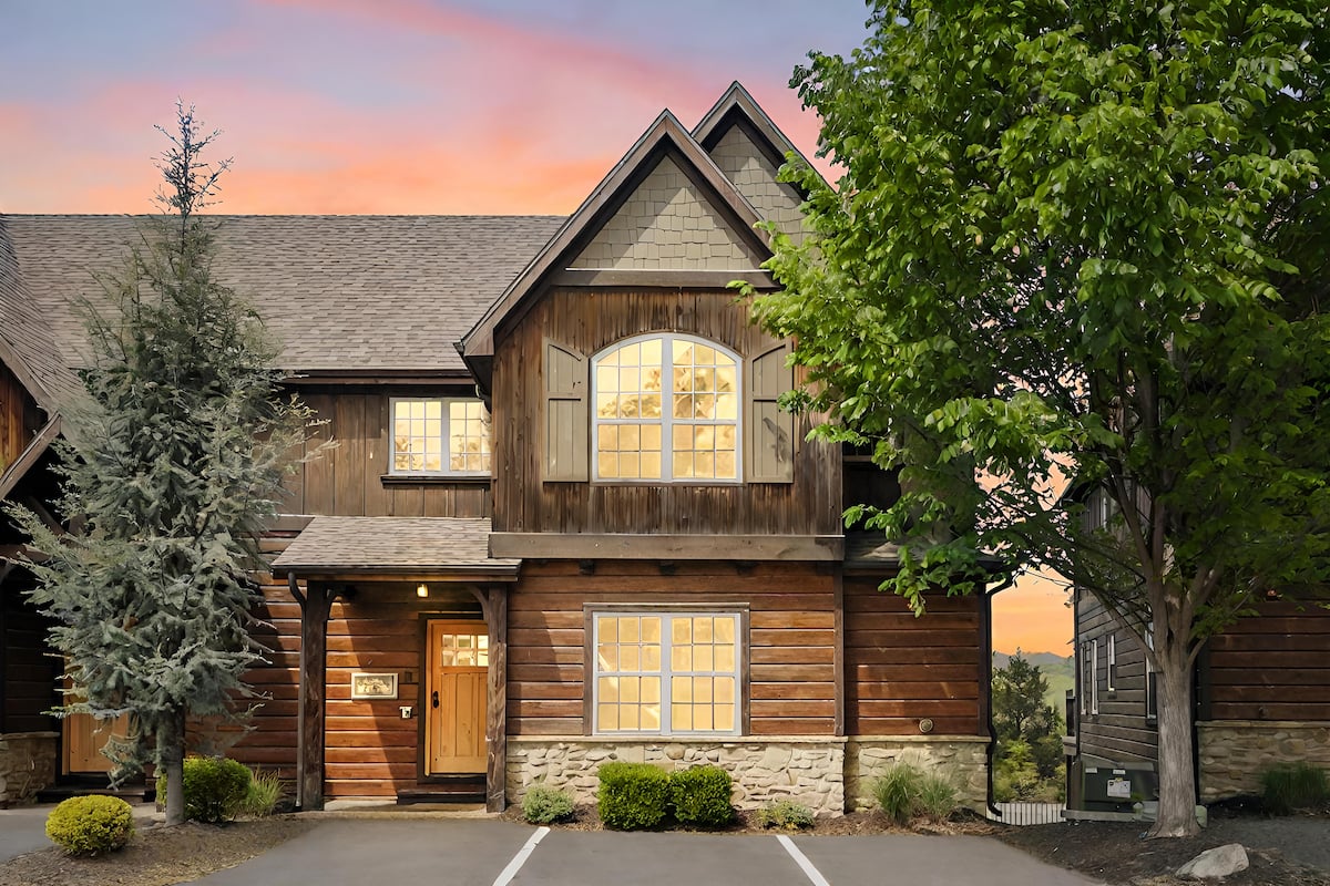 WaterMill Cove Villa #B