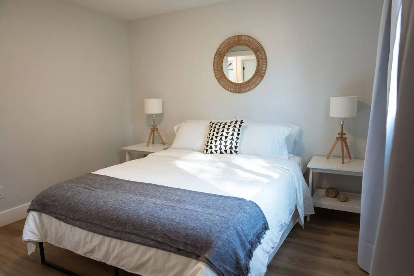 As you lie back on the queen bed, you are surrounded by elegant decor and a soothing color palette that calms the senses.