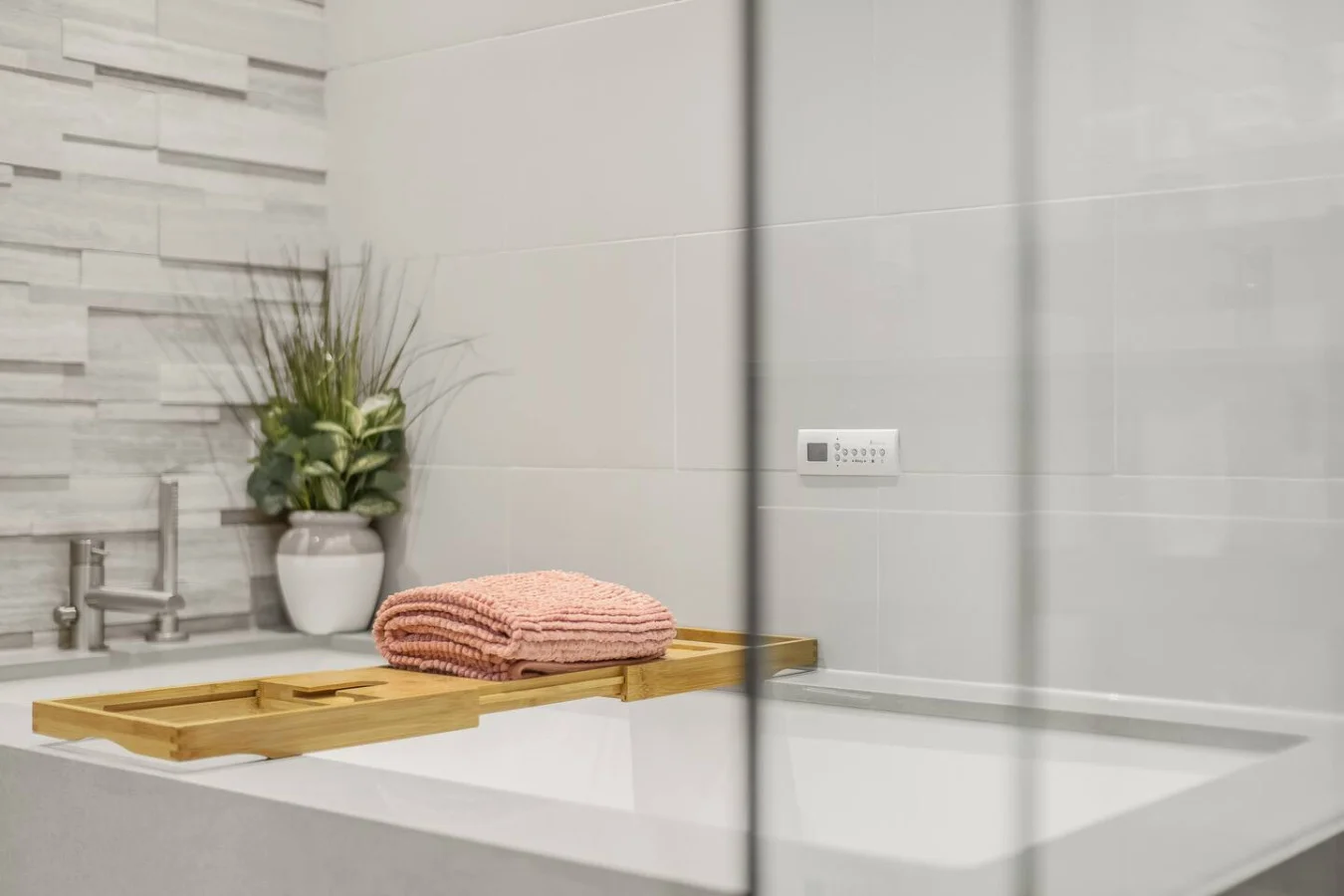 Master Bathroom Standalone Bathtub