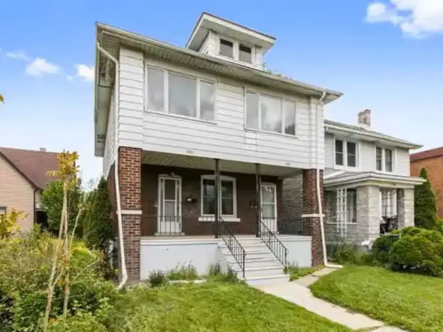 2Bed/1 bath + WiFi+ Riverfront + Caesars Windsor