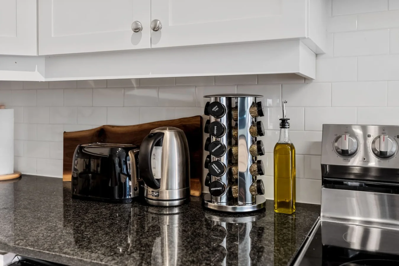 Fully equipped kitchen with all the tools you need for a perfect culinary experience. Enjoy the convenience of having everything at your fingertips!