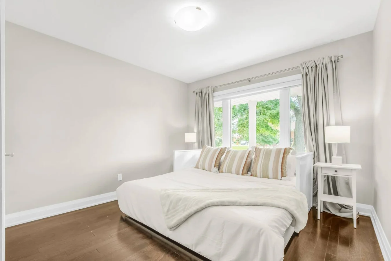 3rd Bedroom: Daybed is set up as a King Bed or can be used converted to a single daybed